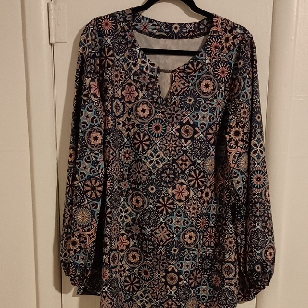 Pink and Orange Puff Sleeve Graphic Blouse